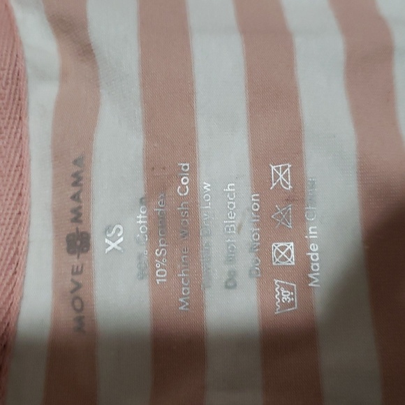 Move Mama Nursing Tee - Picture 2 of 3